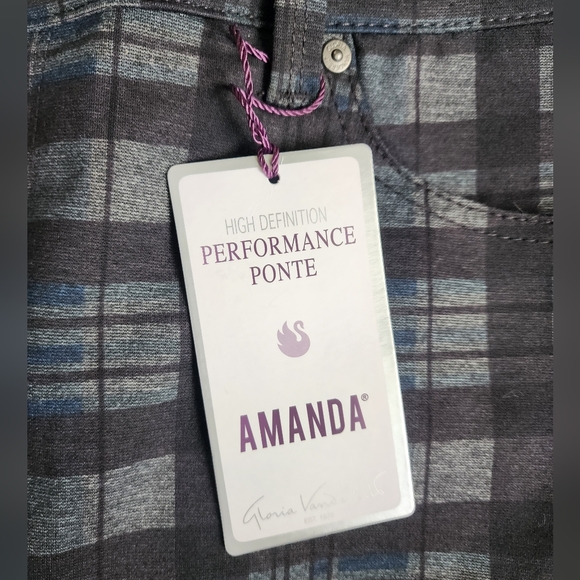 Gloria Vanderbilt Amanda HIgh Definition Performance Ponte Pant  16 short NWT - Picture 2 of 6